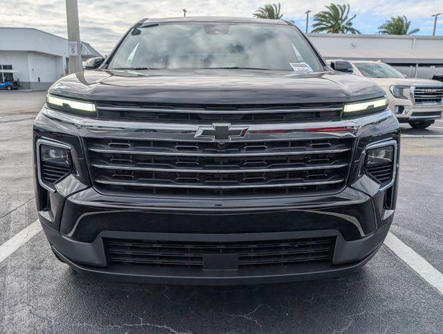 new 2026 Chevrolet Traverse car, priced at $42,780