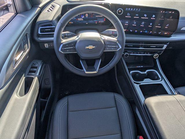 new 2026 Chevrolet Traverse car, priced at $43,210