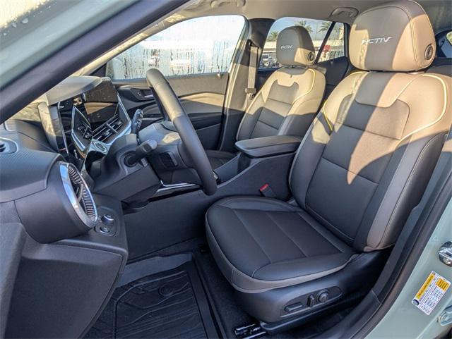 new 2025 Chevrolet Trax car, priced at $24,400