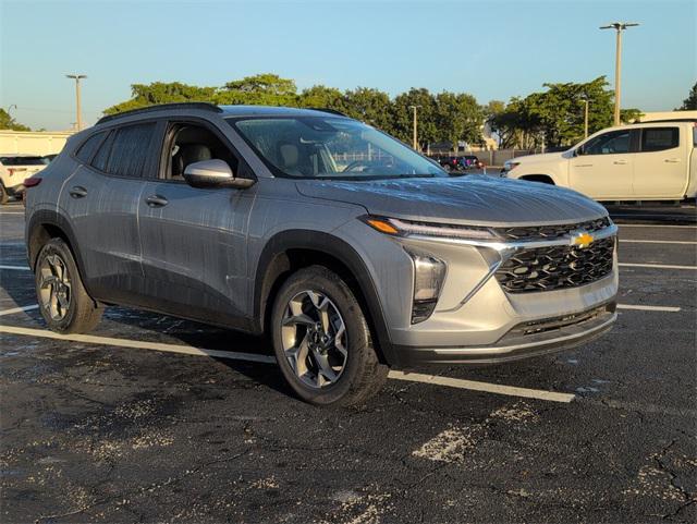 new 2025 Chevrolet Trax car, priced at $23,284