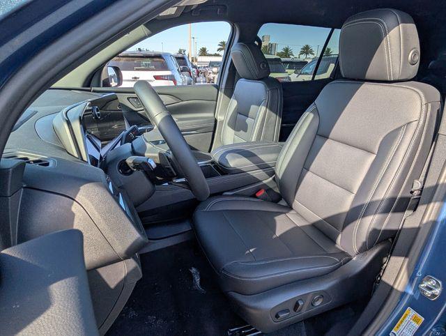 new 2026 Chevrolet Traverse car, priced at $43,379