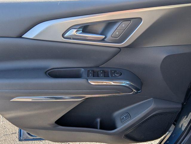 new 2026 Chevrolet Traverse car, priced at $43,379