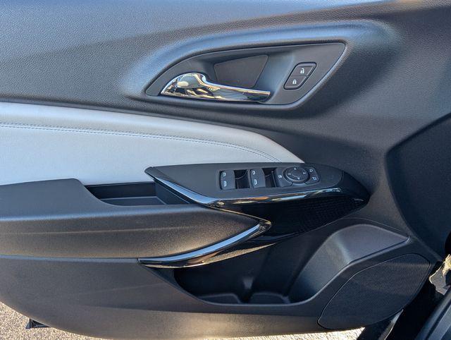 new 2026 Chevrolet Trax car, priced at $22,385