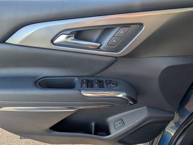 new 2026 Chevrolet Traverse car, priced at $39,215