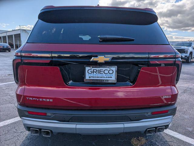 new 2026 Chevrolet Traverse car, priced at $38,990