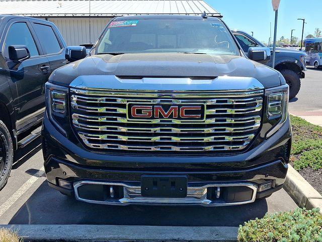 used 2023 GMC Sierra 1500 car, priced at $52,877