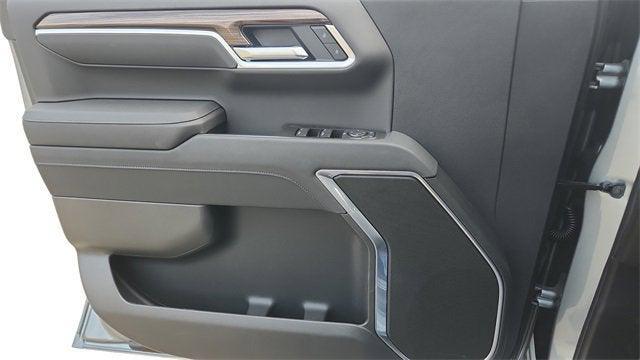 new 2026 Chevrolet Silverado 1500 car, priced at $45,620