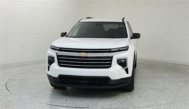 used 2025 Chevrolet Traverse car, priced at $34,999