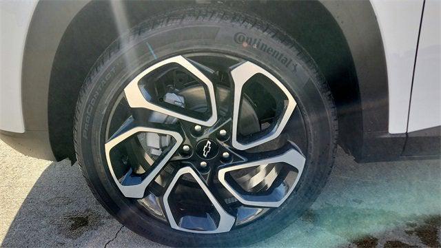 new 2026 Chevrolet Trax car, priced at $28,107