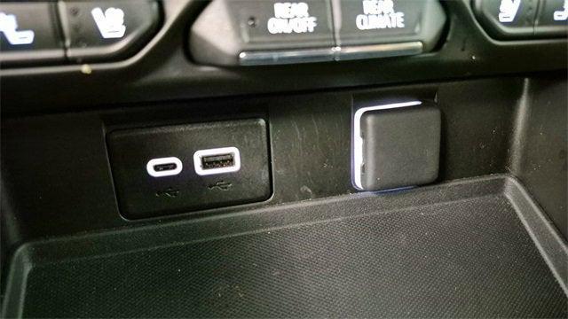 used 2024 Chevrolet Suburban car