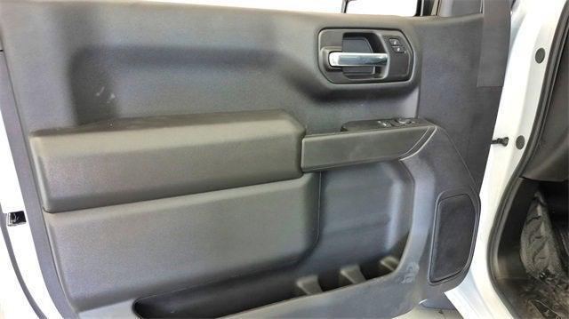 new 2026 Chevrolet Silverado 1500 car, priced at $32,106