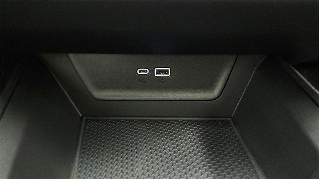 new 2026 Chevrolet Equinox car, priced at $30,660