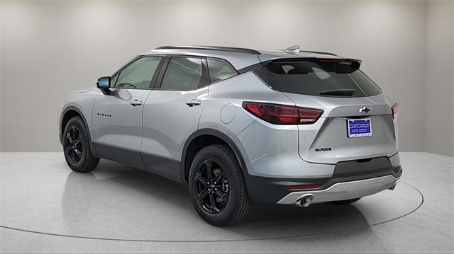 new 2025 Chevrolet Blazer car, priced at $40,018