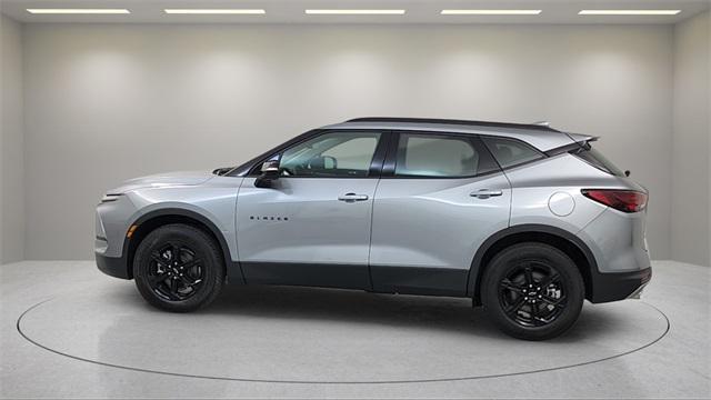 new 2025 Chevrolet Blazer car, priced at $40,018