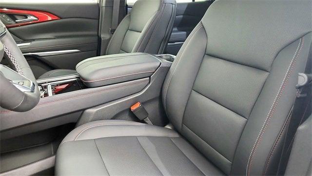 new 2026 Chevrolet Traverse car, priced at $49,606