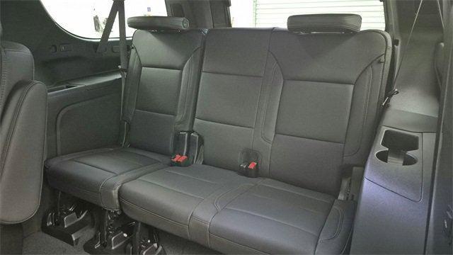 new 2025 Chevrolet Suburban car, priced at $86,802