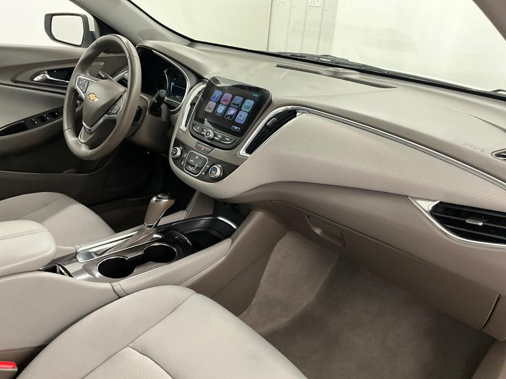 used 2016 Chevrolet Malibu car, priced at $14,712
