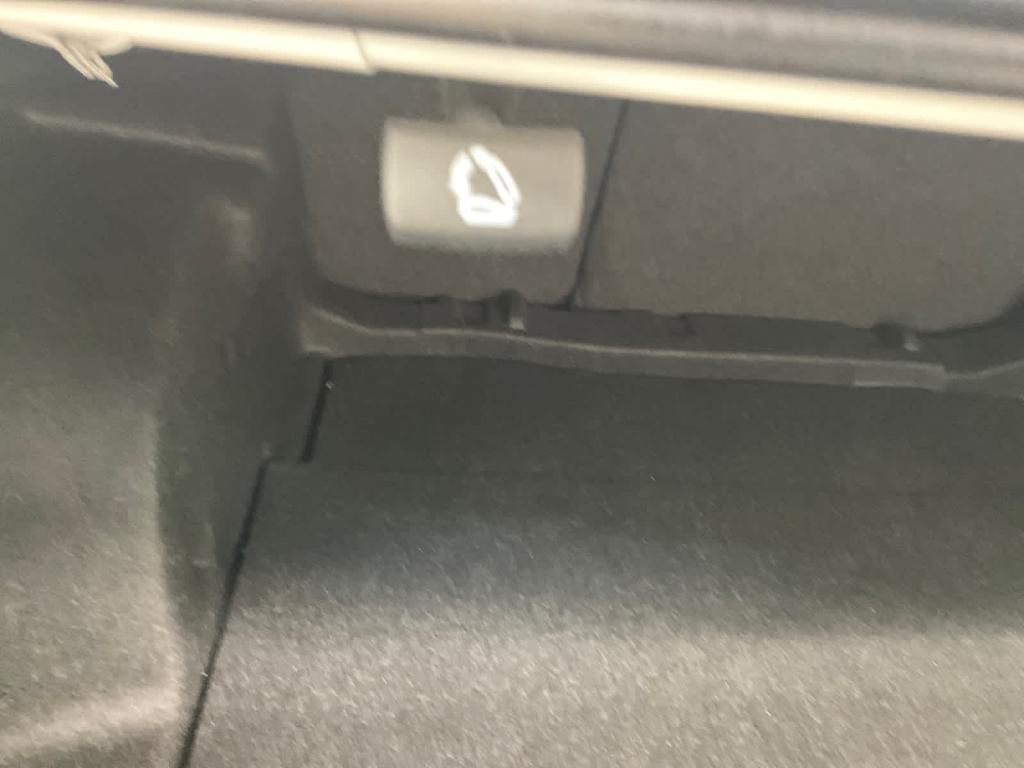 used 2016 Chevrolet Malibu car, priced at $14,712