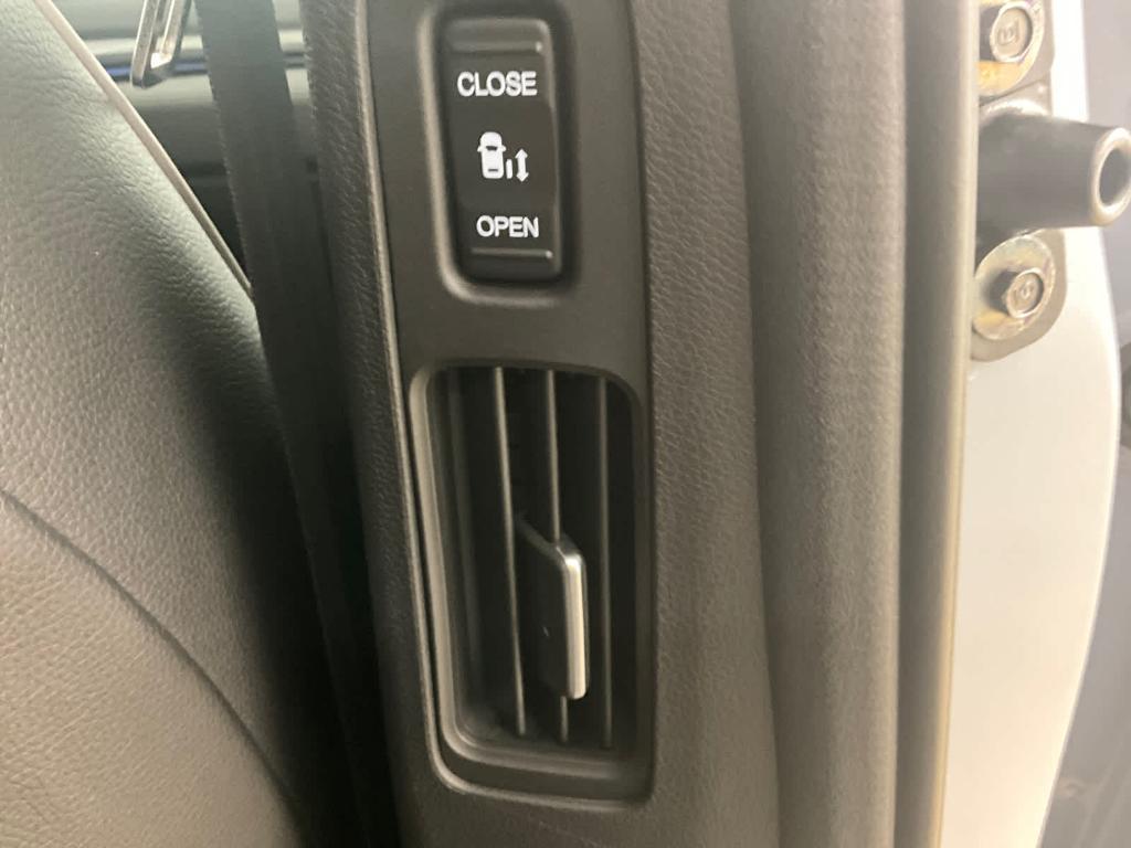 new 2026 Honda Odyssey car, priced at $50,997