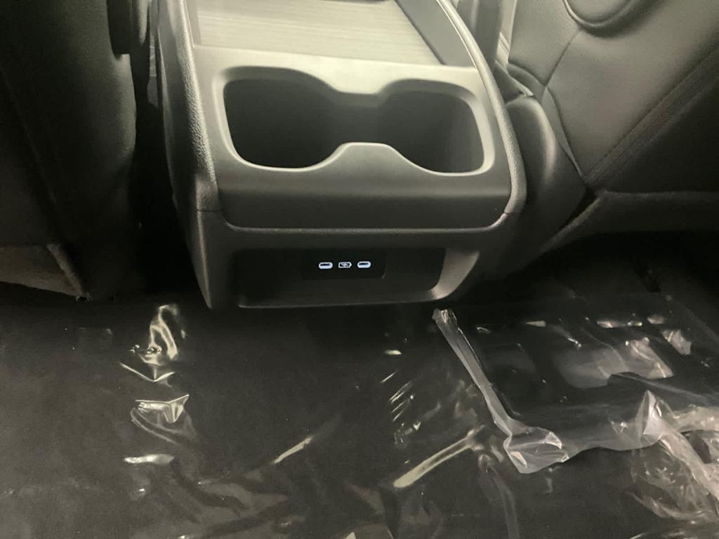 new 2026 Honda Odyssey car, priced at $50,997