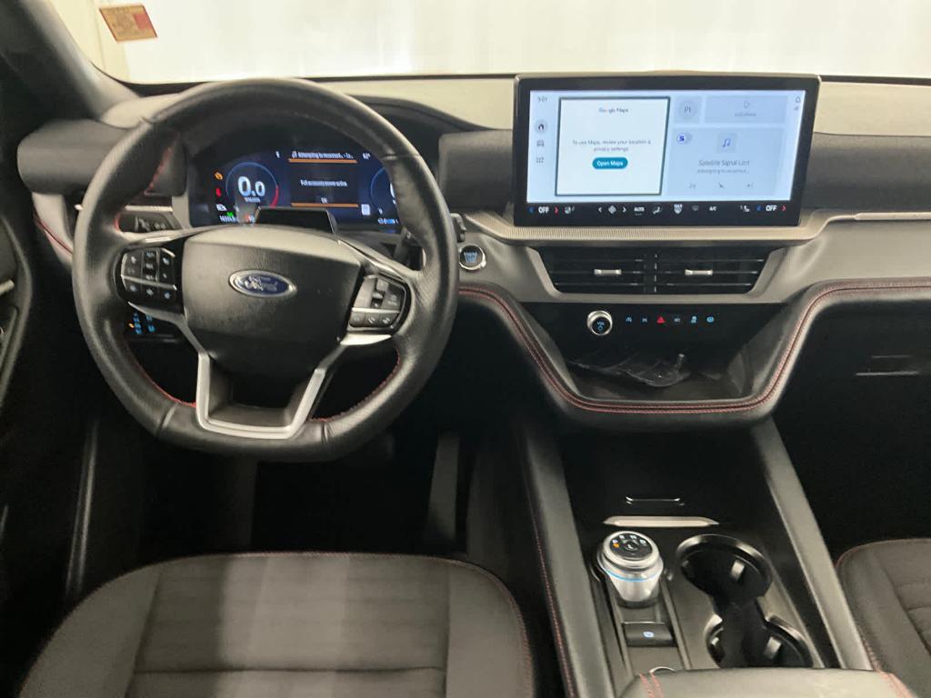 used 2025 Ford Explorer car, priced at $42,984