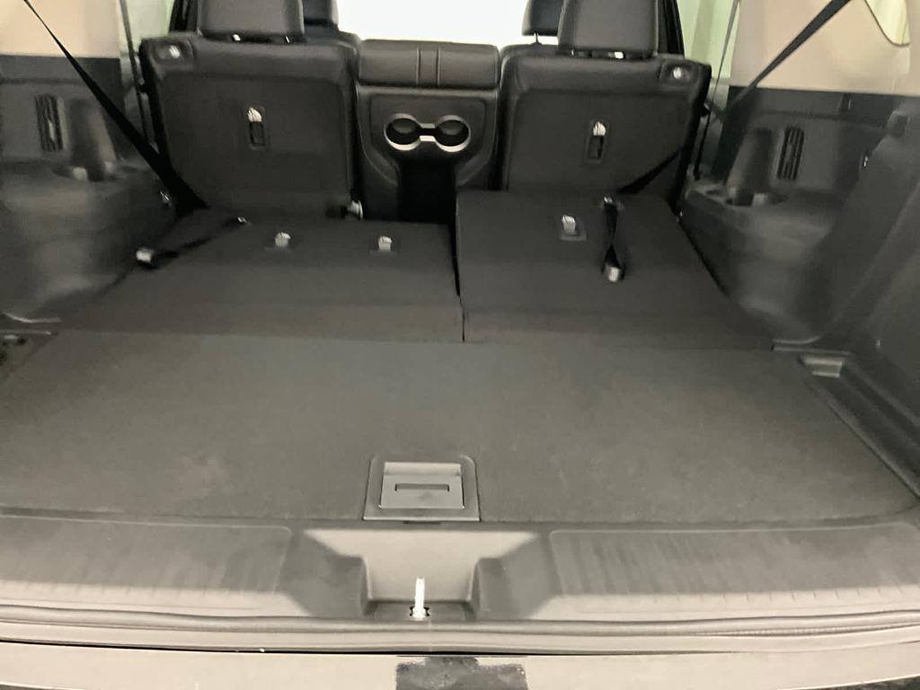 new 2025 Honda Pilot car, priced at $44,867