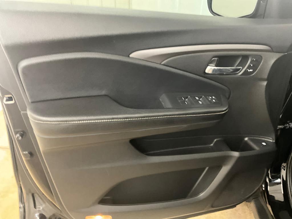 used 2022 Honda Ridgeline car, priced at $25,995