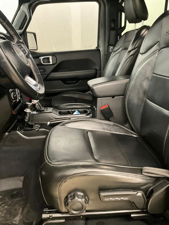 used 2022 Jeep Wrangler Unlimited car, priced at $33,720