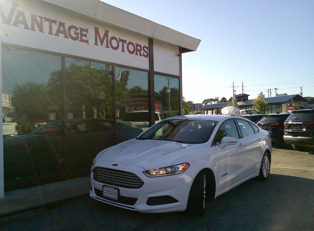 used 2016 Ford Fusion Hybrid car