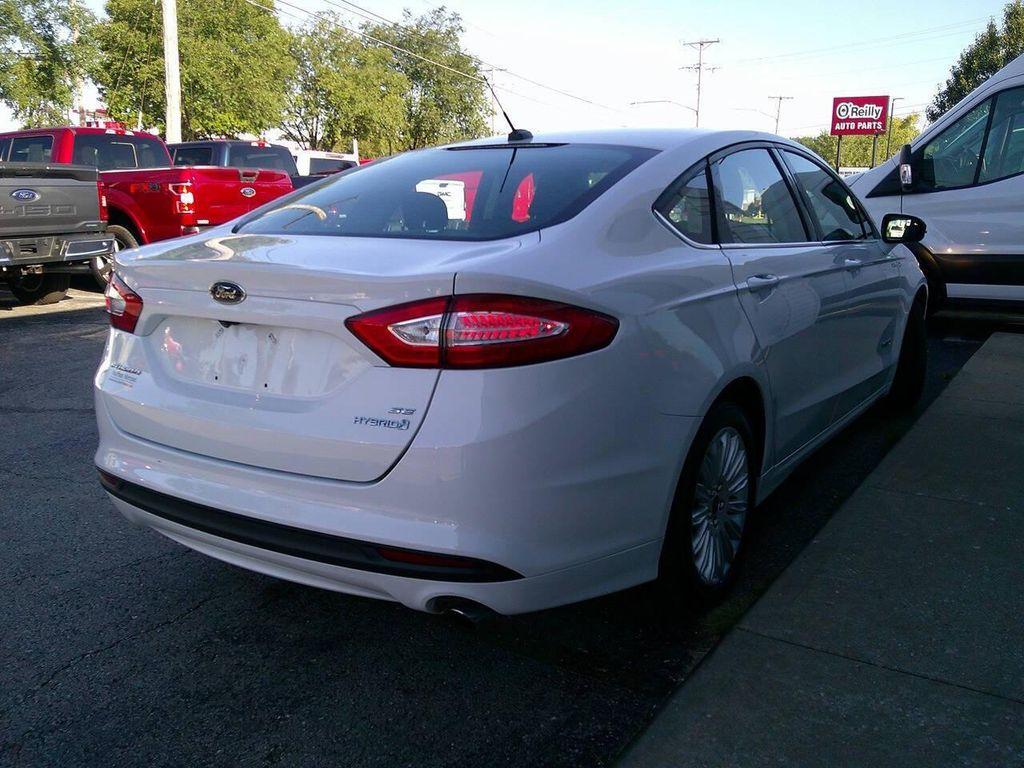 used 2016 Ford Fusion Hybrid car