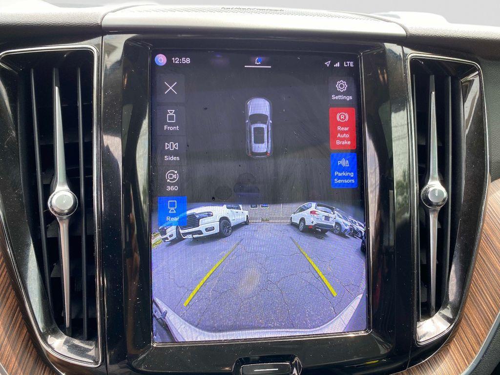 used 2023 Volvo XC60 Recharge Plug-In Hybrid car, priced at $40,287