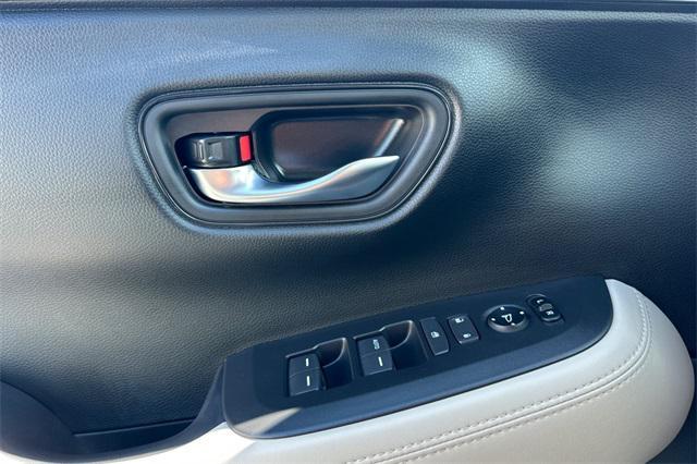 new 2026 Honda HR-V car, priced at $29,605