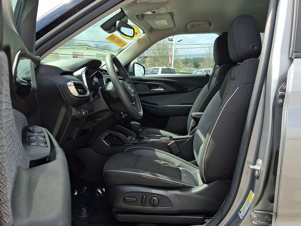used 2023 Chevrolet TrailBlazer car, priced at $22,588
