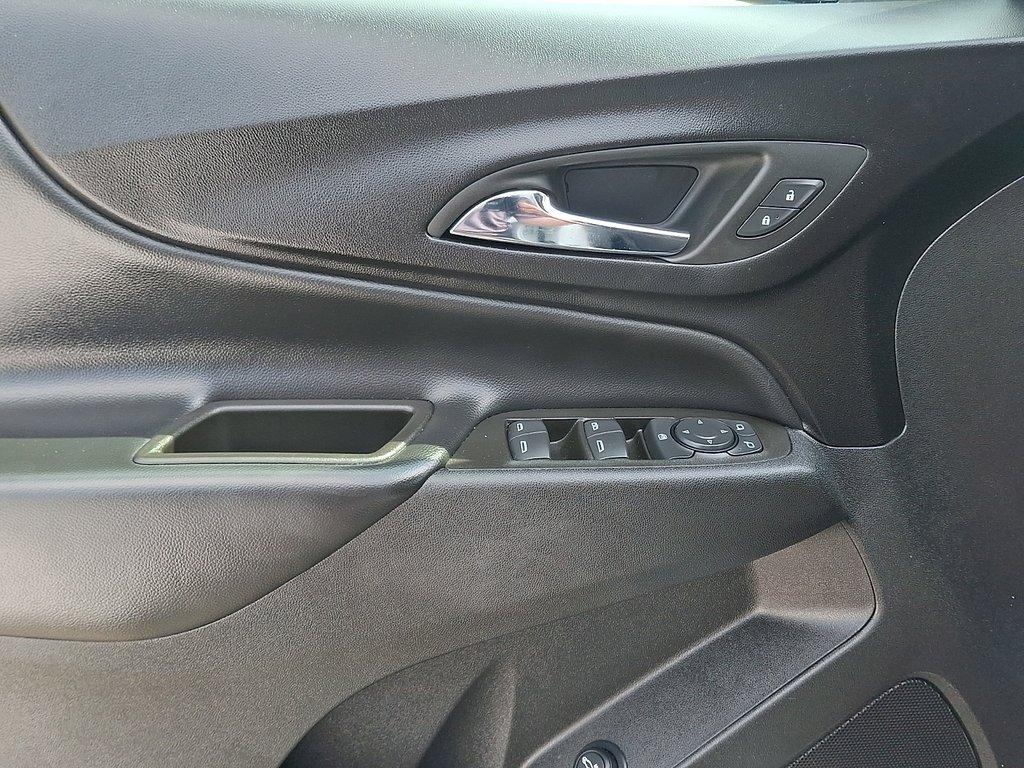 used 2023 Chevrolet Equinox car, priced at $21,588