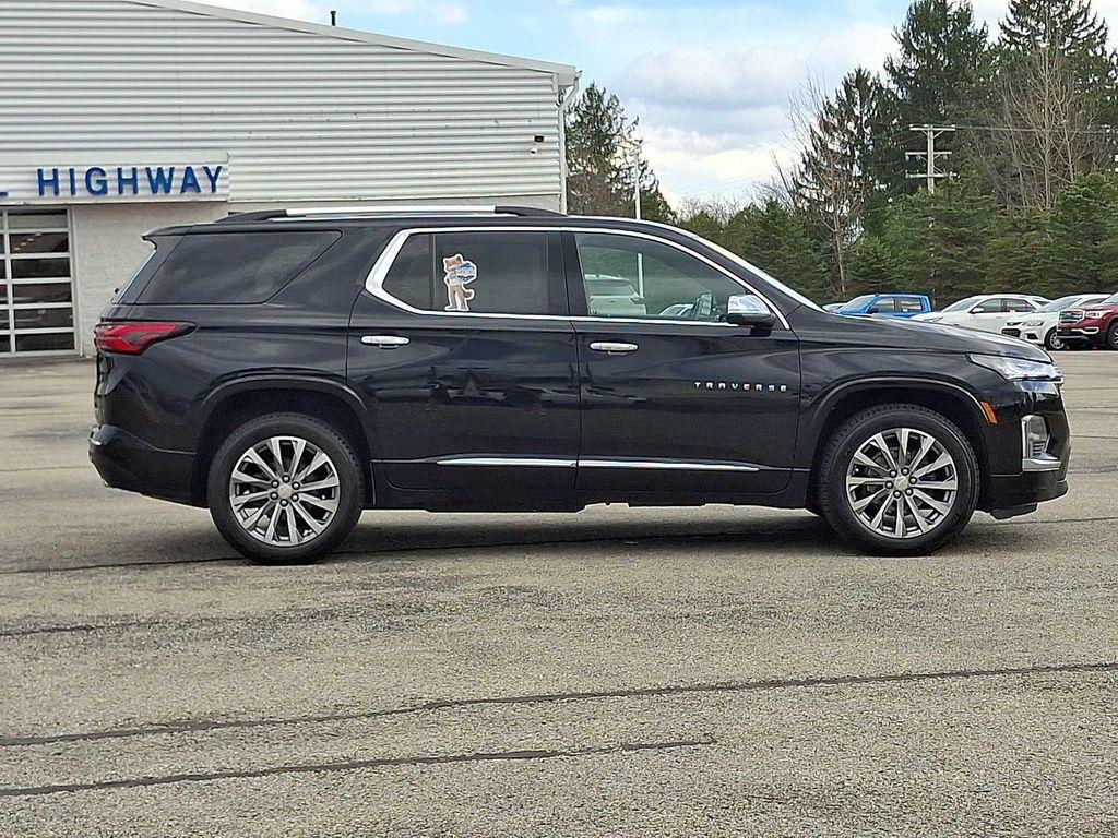 used 2022 Chevrolet Traverse car, priced at $30,988