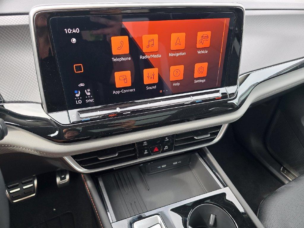 new 2026 Volkswagen Atlas car, priced at $44,169