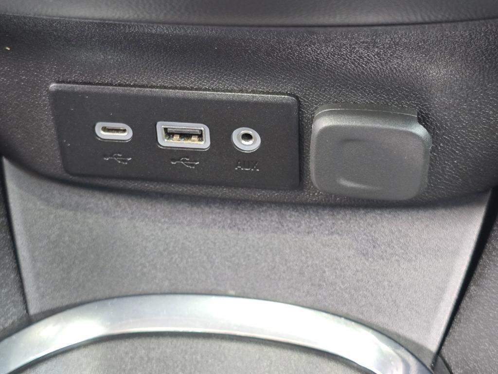 used 2023 Chevrolet Malibu car, priced at $20,995