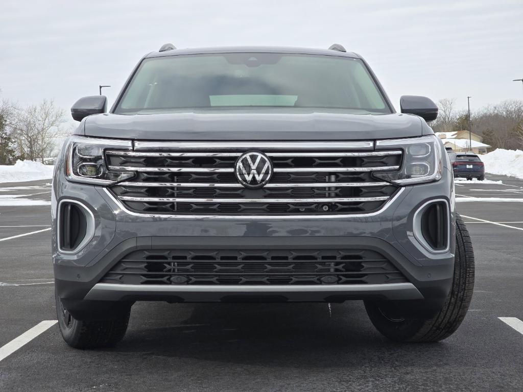 new 2026 Volkswagen Atlas car, priced at $46,712