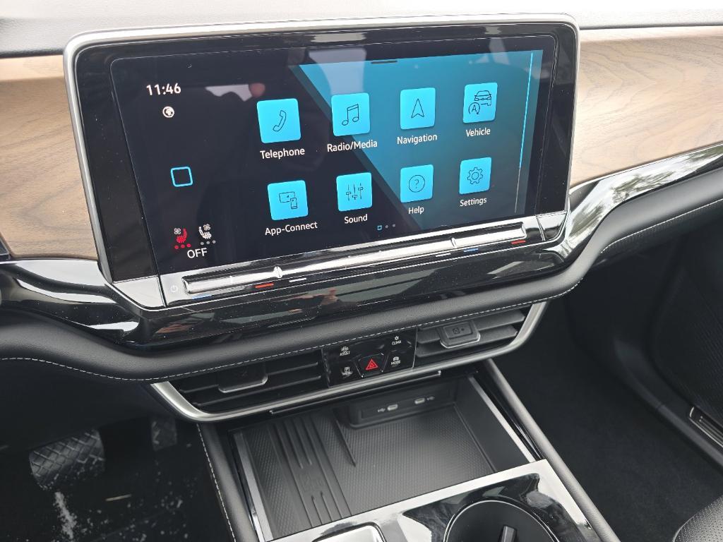 new 2026 Volkswagen Atlas car, priced at $46,712