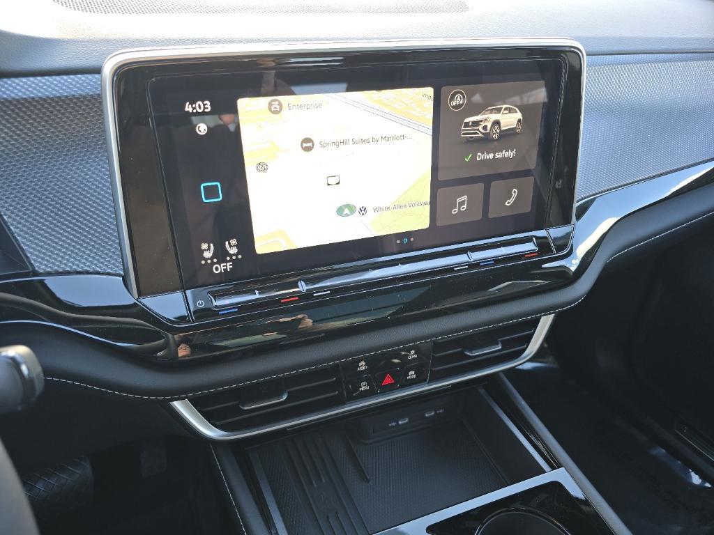 new 2026 Volkswagen Atlas Cross Sport car, priced at $47,393