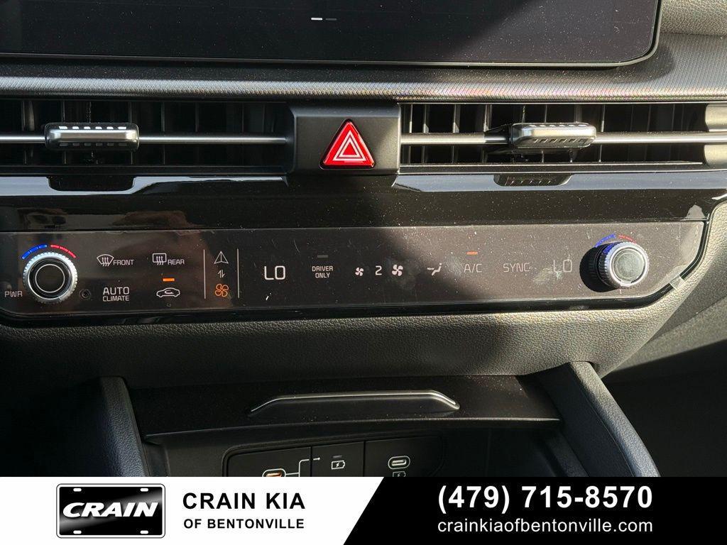 new 2026 Kia Sportage Hybrid car, priced at $32,725