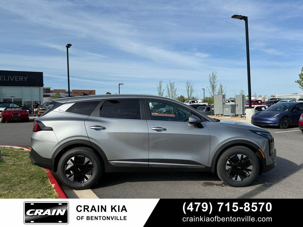 new 2026 Kia Sportage Hybrid car, priced at $32,725