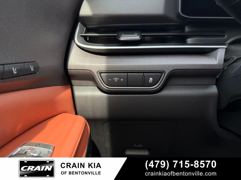 new 2026 Kia Carnival car, priced at $43,930