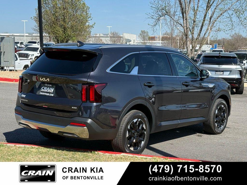 used 2026 Kia Sorento car, priced at $35,400