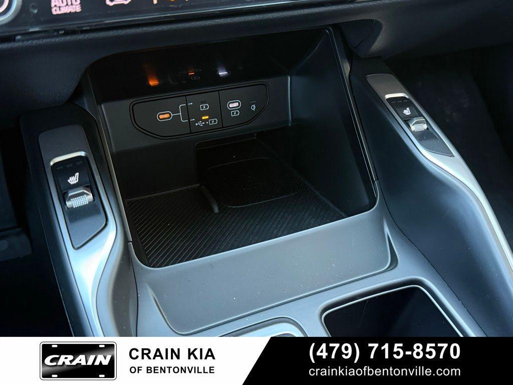 used 2026 Kia Sorento car, priced at $35,400