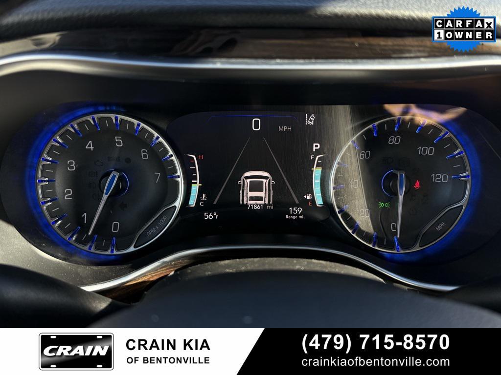 used 2023 Chrysler Pacifica car, priced at $27,400