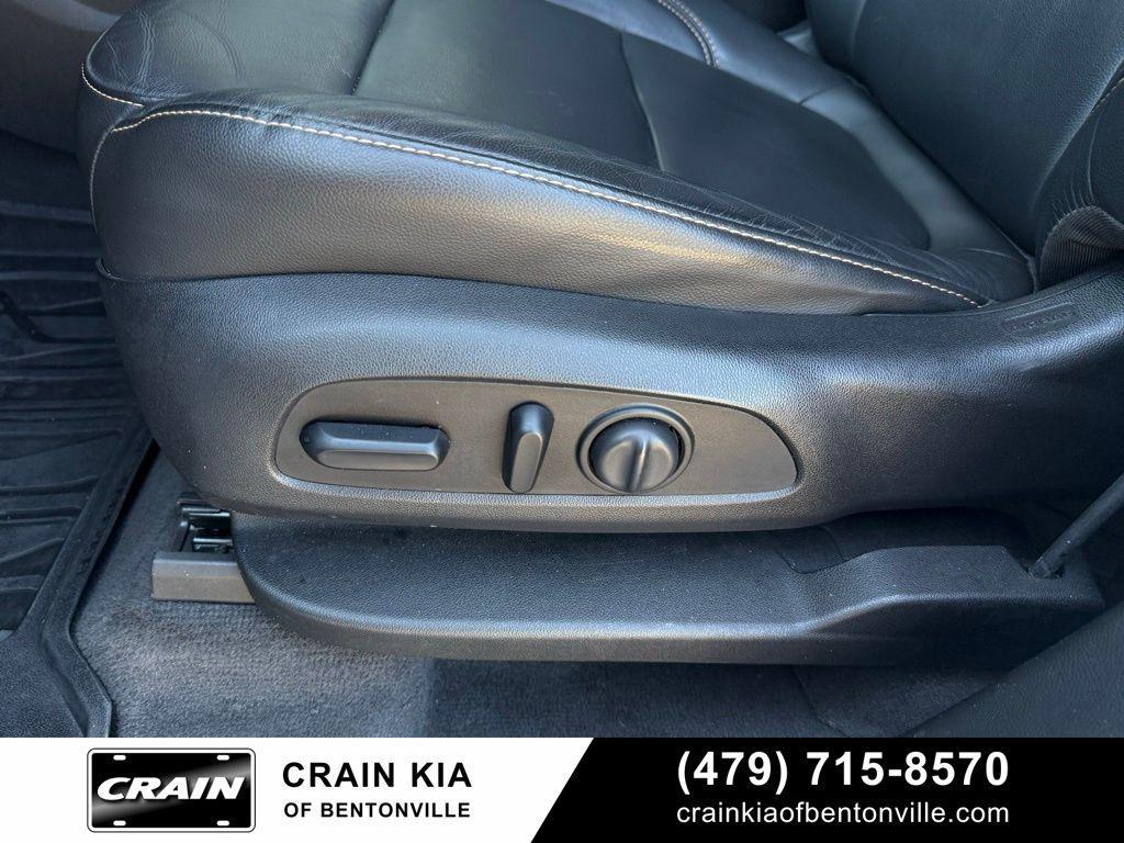 used 2020 Chevrolet Traverse car, priced at $19,500