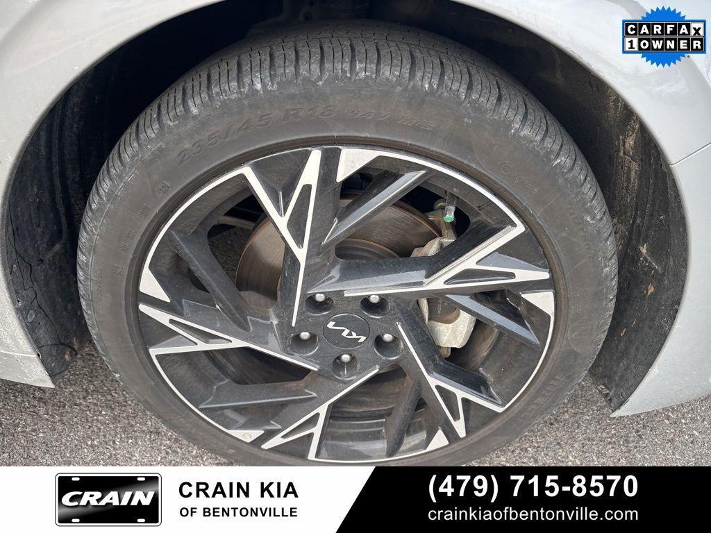 used 2025 Kia K5 car, priced at $27,400