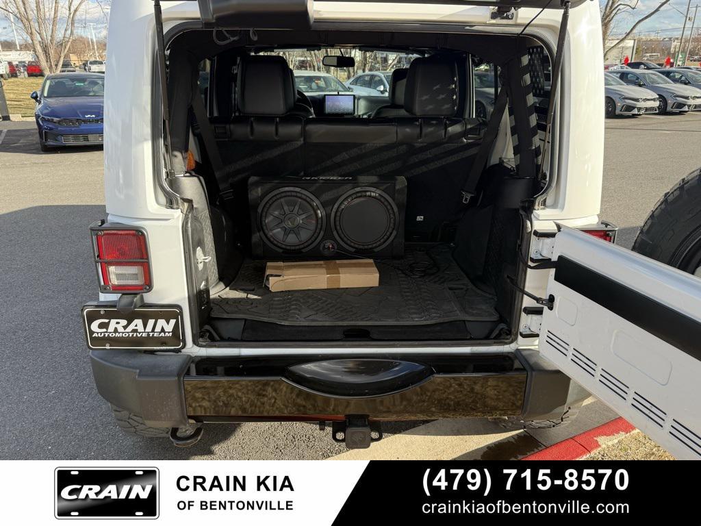 used 2015 Jeep Wrangler Unlimited car, priced at $21,000