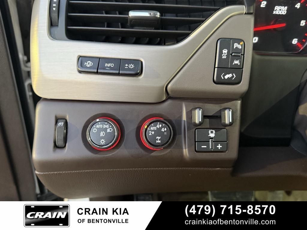 used 2016 GMC Yukon car, priced at $22,995